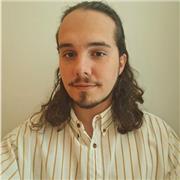 Actualmente en la universidad estudiando Historia del Arte.